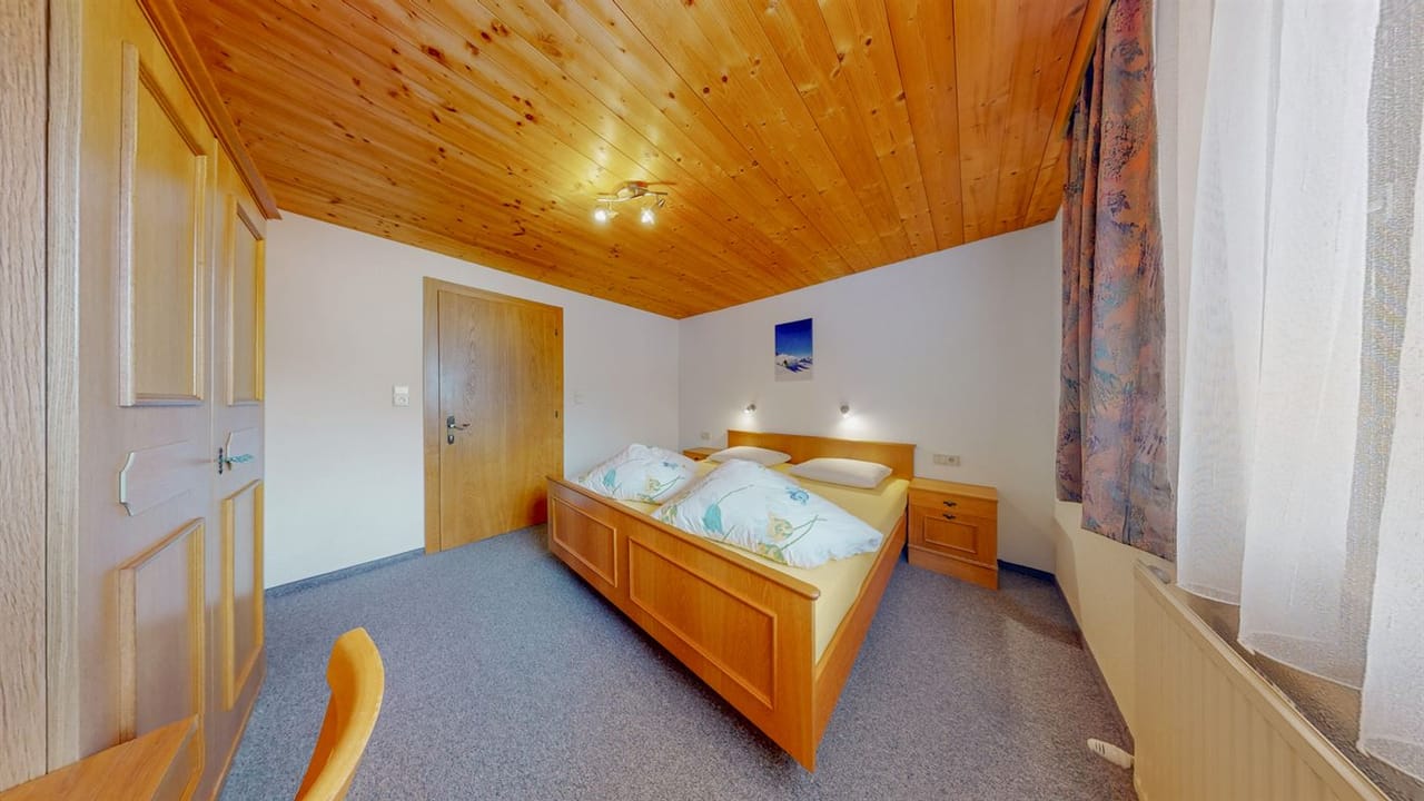 Schlafzimmer in der Skylodge Ötztal